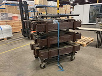 Partij machine onderdelen - afbeelding 1 van  12