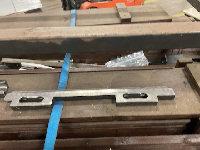 Partij machine onderdelen - afbeelding 5 van  12