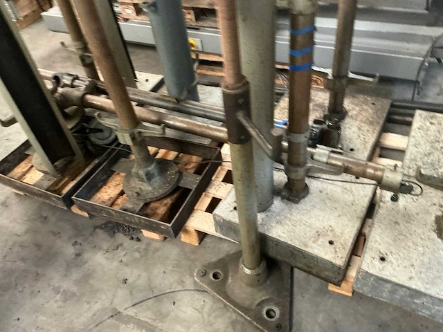 Partij machine onderdelen - afbeelding 7 van  7