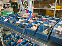 Partij machine onderdelen - afbeelding 21 van  63
