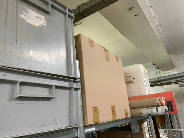 Partij machine onderdelen - afbeelding 28 van  63