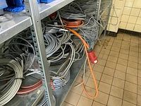 Partij machine onderdelen - afbeelding 32 van  63