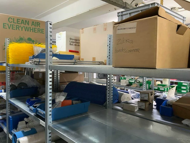 Partij machine onderdelen - afbeelding 40 van  63