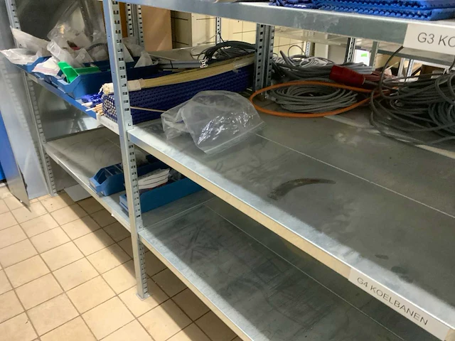 Partij machine onderdelen - afbeelding 44 van  63