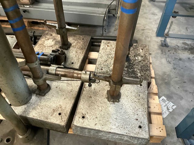 Partij machine onderdelen - afbeelding 2 van  3