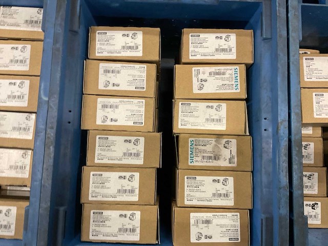 Partij machine schakelmateriaal - afbeelding 5 van  11