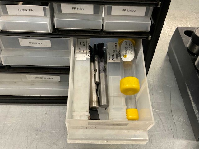 Partij machine toebehoren - afbeelding 5 van  8