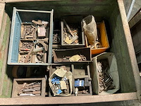 Partij machine toebehoren - afbeelding 1 van  6