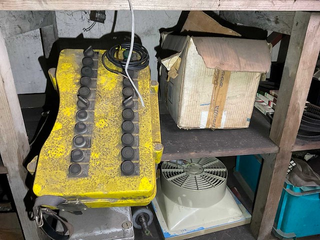 Partij machine toebehoren - afbeelding 23 van  30