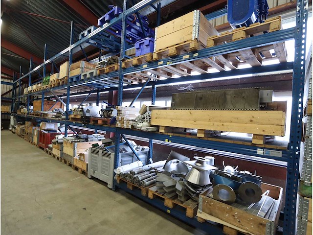 Partij machinedelen - afbeelding 1 van  12