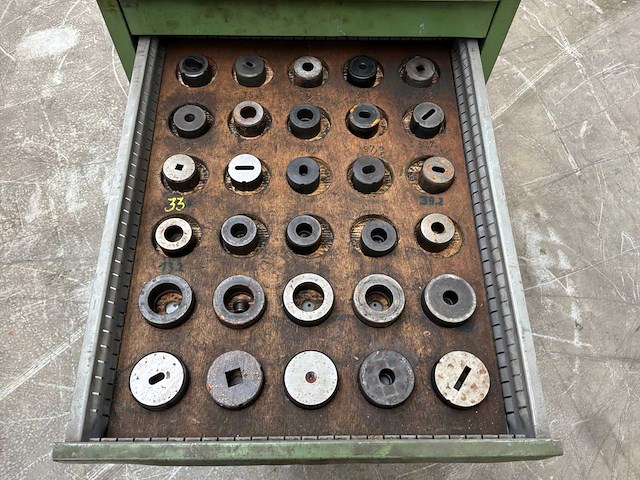 Partij machinegereedschap - afbeelding 10 van  11