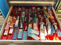 Partij machinegereedschap - afbeelding 1 van  4