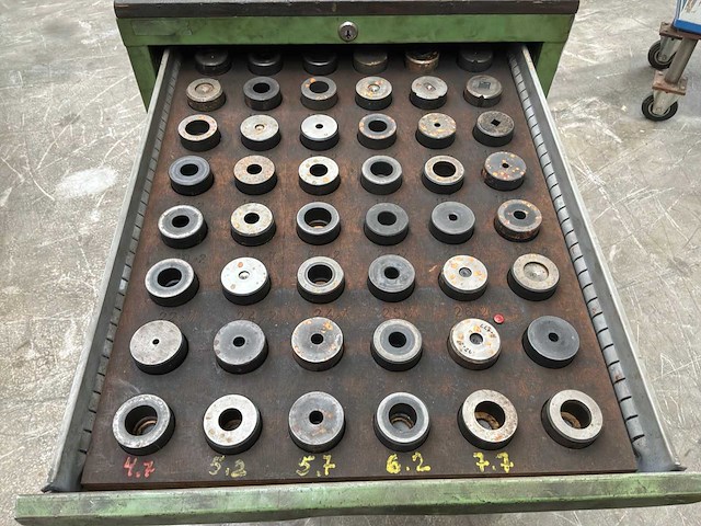 Partij machinegereedschap - afbeelding 5 van  11
