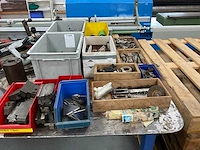 Partij machinegereedschappen - afbeelding 1 van  7