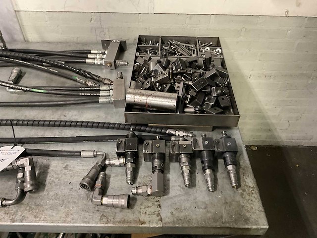 Partij machineklem slangen - afbeelding 3 van  7