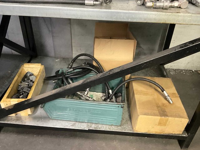 Partij machineklem slangen - afbeelding 7 van  7