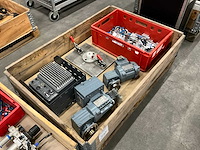 Partij machineonderdelen - afbeelding 4 van  6