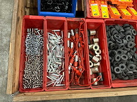 Partij machineonderdelen - afbeelding 2 van  6