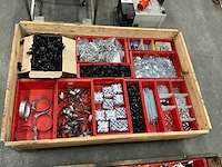 Partij machineonderdelen - afbeelding 1 van  6