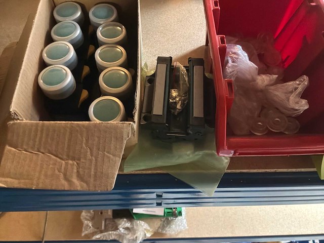 Partij machineonderdelen - afbeelding 4 van  4