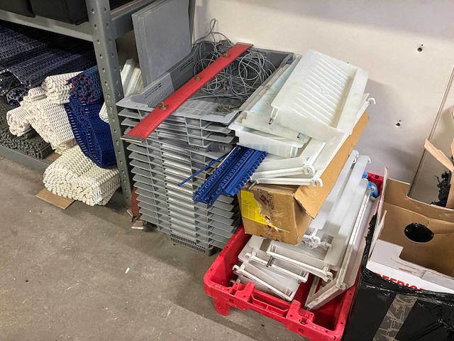 Partij machineonderdelen - afbeelding 3 van  3