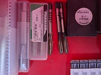 Partij machinetaps en draadsnijgereedschap o.a. norton, phantom - afbeelding 15 van  19