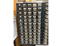 Partij machinetoebehoren - afbeelding 2 van  8