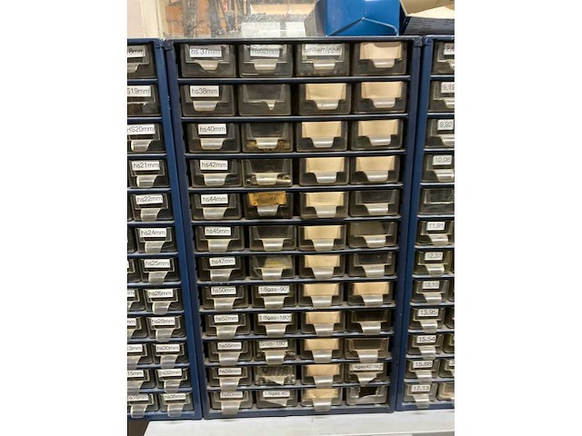 Partij machinetoebehoren - afbeelding 3 van  8