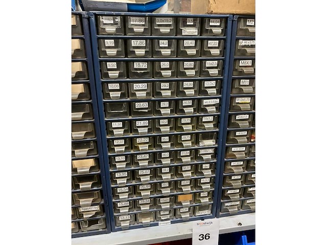 Partij machinetoebehoren - afbeelding 4 van  8