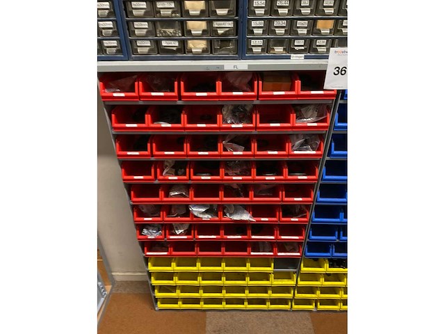 Partij machinetoebehoren - afbeelding 7 van  8