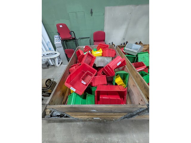 Partij magazijnbakken, diverse modellen - afbeelding 7 van  8