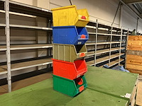 Partij magazijnbakken/ stapelbakken - afbeelding 1 van  7