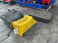 Partij magazijnbakken - afbeelding 4 van  4