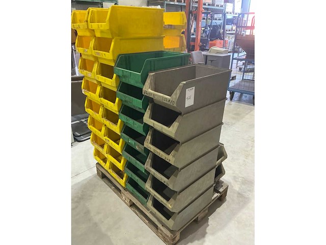 Partij magazijnbakken - afbeelding 2 van  3