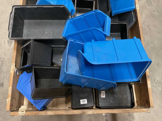 Partij magazijnbakken - afbeelding 2 van  3