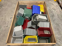 Partij magazijnbakken - afbeelding 2 van  4