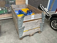 Partij magazijnbakken - afbeelding 1 van  2