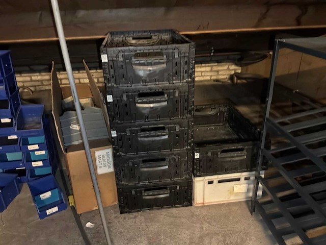 Partij magazijnbakken - afbeelding 6 van  7