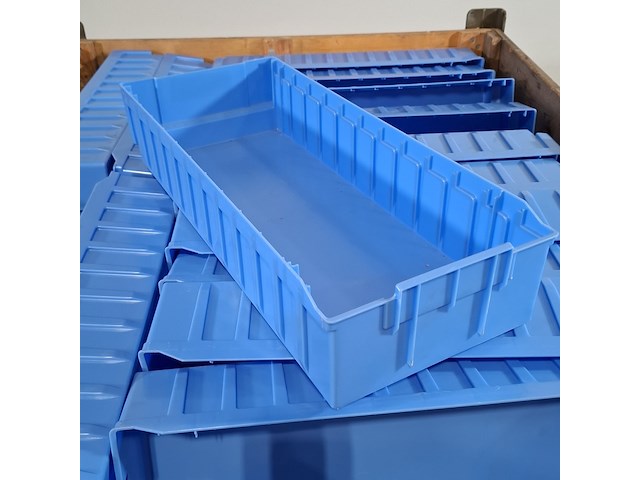 Partij magazijnbakken - afbeelding 3 van  7