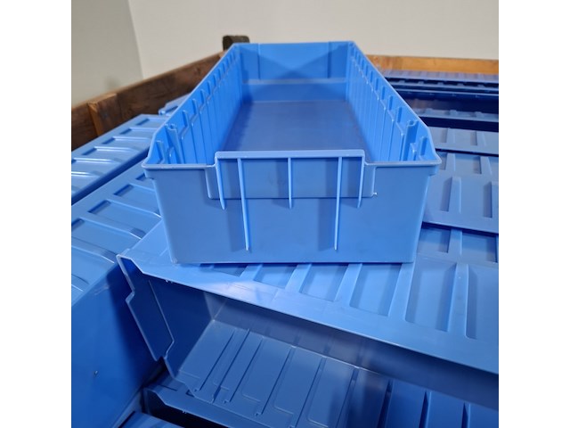 Partij magazijnbakken - afbeelding 4 van  6