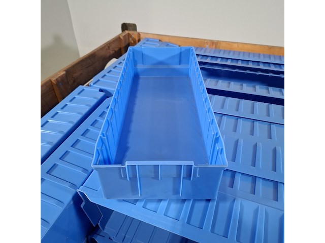 Partij magazijnbakken - afbeelding 3 van  6