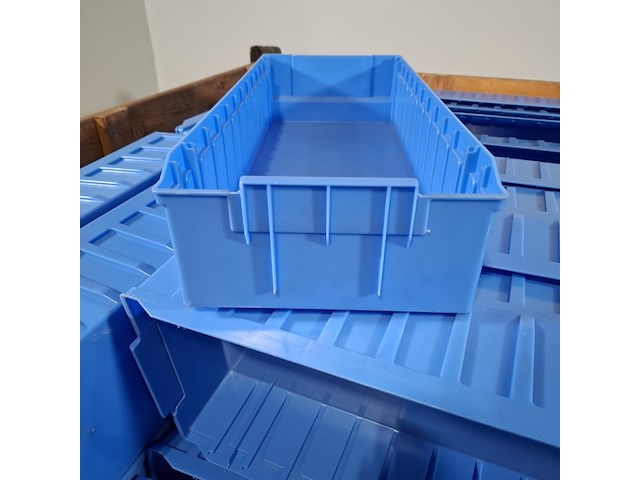 Partij magazijnbakken - afbeelding 4 van  6