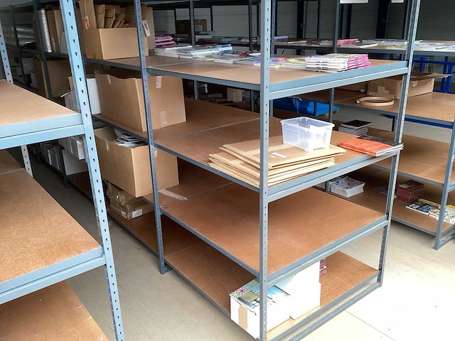 Partij magazijninventaris & kinderboeken- tijdschriften - afbeelding 10 van  12