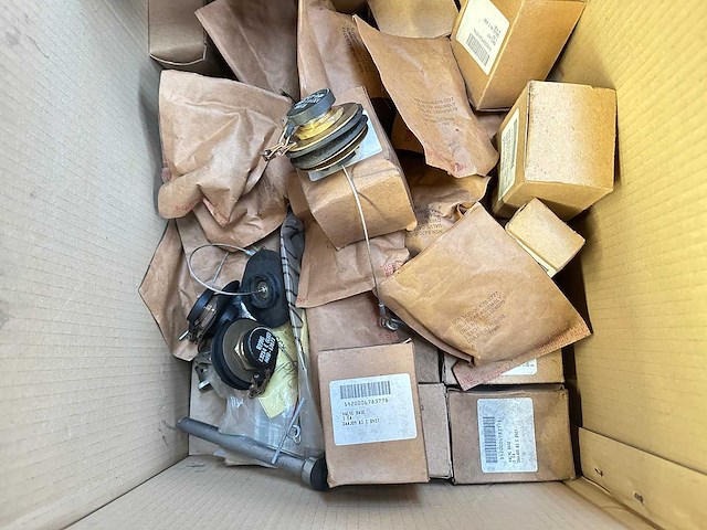 Partij magazijninventaris - afbeelding 2 van  8