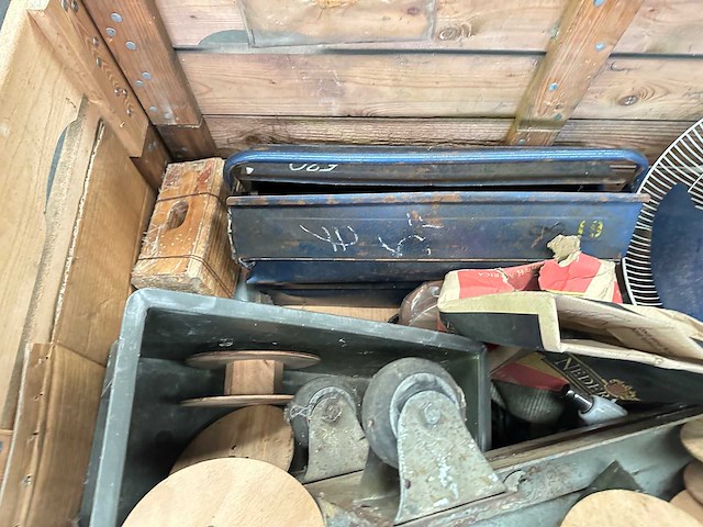 Partij magazijninventaris - afbeelding 3 van  4