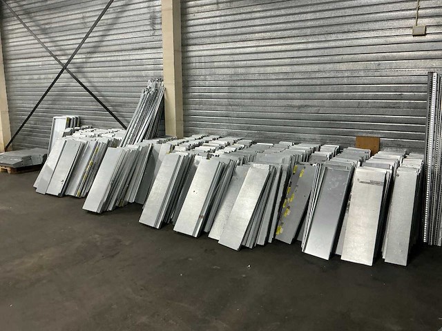 Partij magazijnstelling - afbeelding 1 van  4