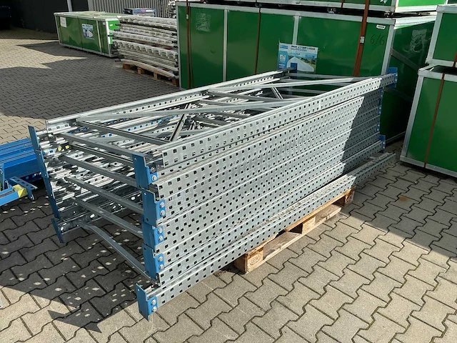 Partij magazijnstellingen - afbeelding 8 van  15