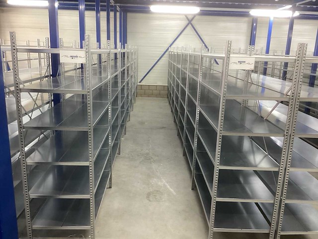 Partij magazijnstellingen - afbeelding 5 van  5