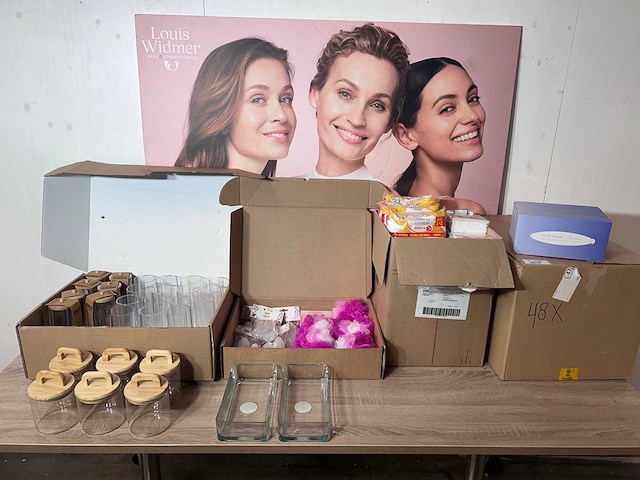 Partij make-up accessoires - afbeelding 1 van  5