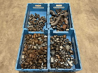 Partij malleable fittingen - afbeelding 1 van  6